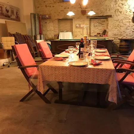 Twin Emperor Tent In Le Vieux Cerier Charente