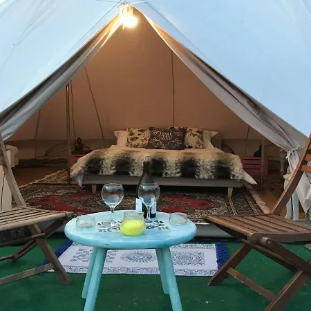 Holiday home Twin Emperor Tent In Le Vieux Cerier Charente
