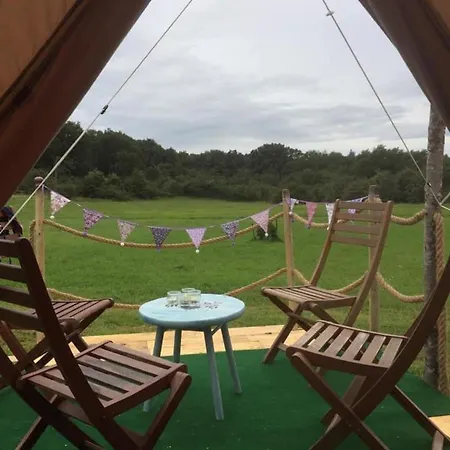 Holiday home Twin Emperor Tent In Le Vieux Cerier Charente *